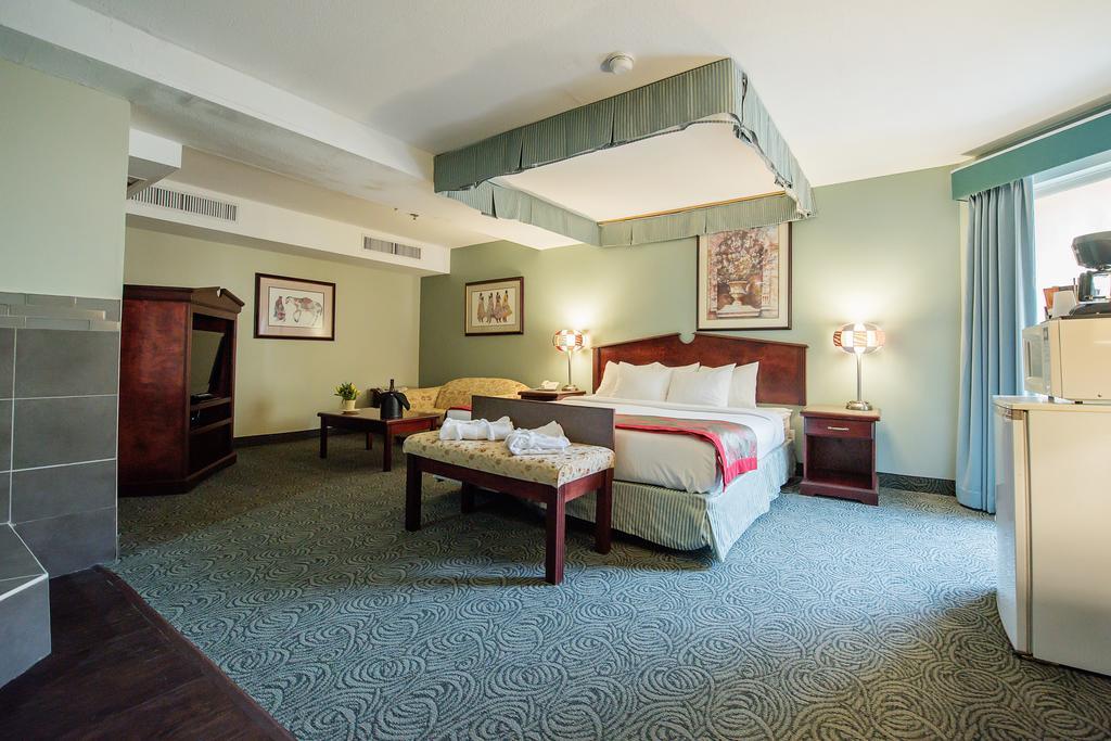 Harrison Lake Hotel ينابيع هاريسون الحارة المظهر الخارجي الصورة