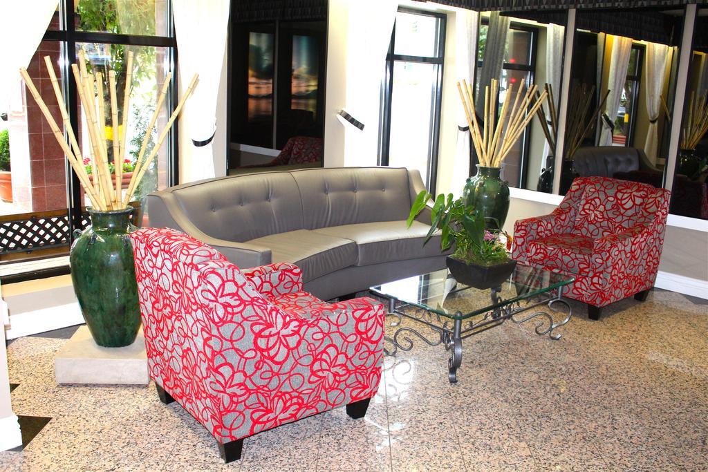 Harrison Lake Hotel ينابيع هاريسون الحارة المظهر الخارجي الصورة
